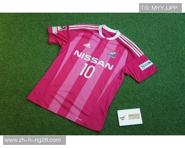 粉色足球场上的闪耀之星 盘点那些用颜色点亮绿茵的足球球员 粉色足球场上的闪耀之星 盘点那些用颜色点亮绿茵的足球球员